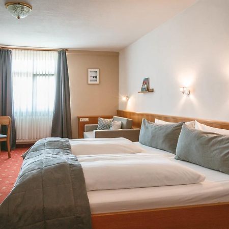 Akzent Hotel Sternen อูลดิงเงน มึลโฮเฟิน ภายนอก รูปภาพ